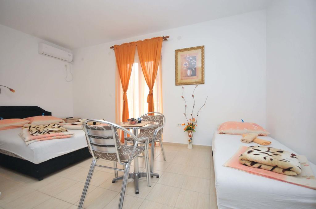 Apartments Nedovic-Jaz بودفا المظهر الخارجي الصورة
