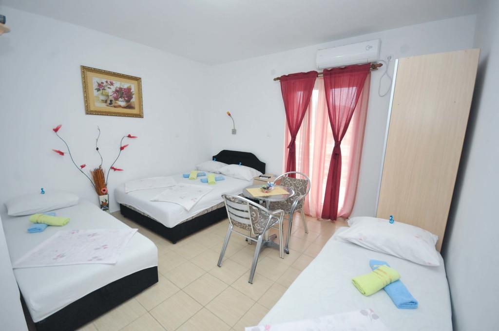 Apartments Nedovic-Jaz بودفا المظهر الخارجي الصورة