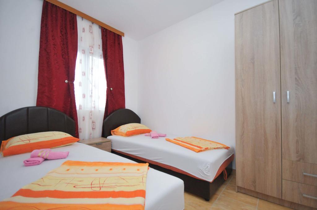 Apartments Nedovic-Jaz بودفا المظهر الخارجي الصورة